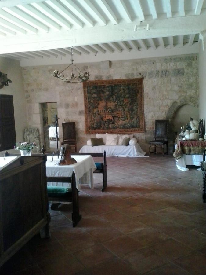 Chateau De Cauderoue Bed & Breakfast Nerac